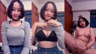 Atifah Tiktokers Cantik Sange Colmek Desah