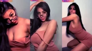 Bokep Indo Baju Tisya Melorot Belahan Tetek Mulus